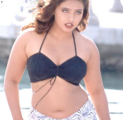 Tamil Actress Mumthaj Hot Photos