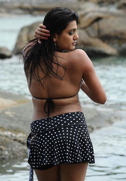 Tamil B Grad Actress Hot Pics
