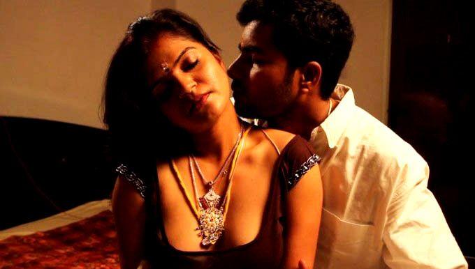 Tamil B Grad Actress Hot Pics