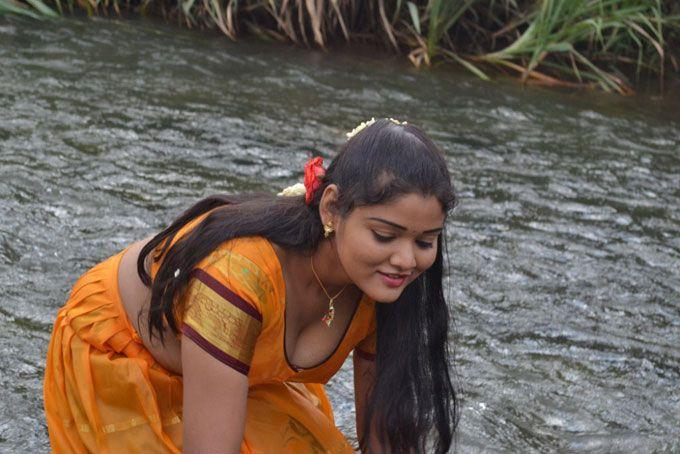 Tamil Hot Actress Photo Stills