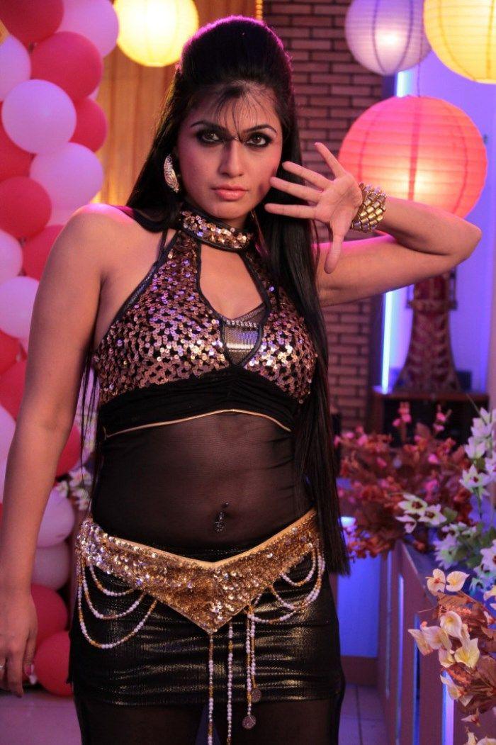 Telugu Actress Aarthi Puri Hot Spicy Photo Shoot Gallery