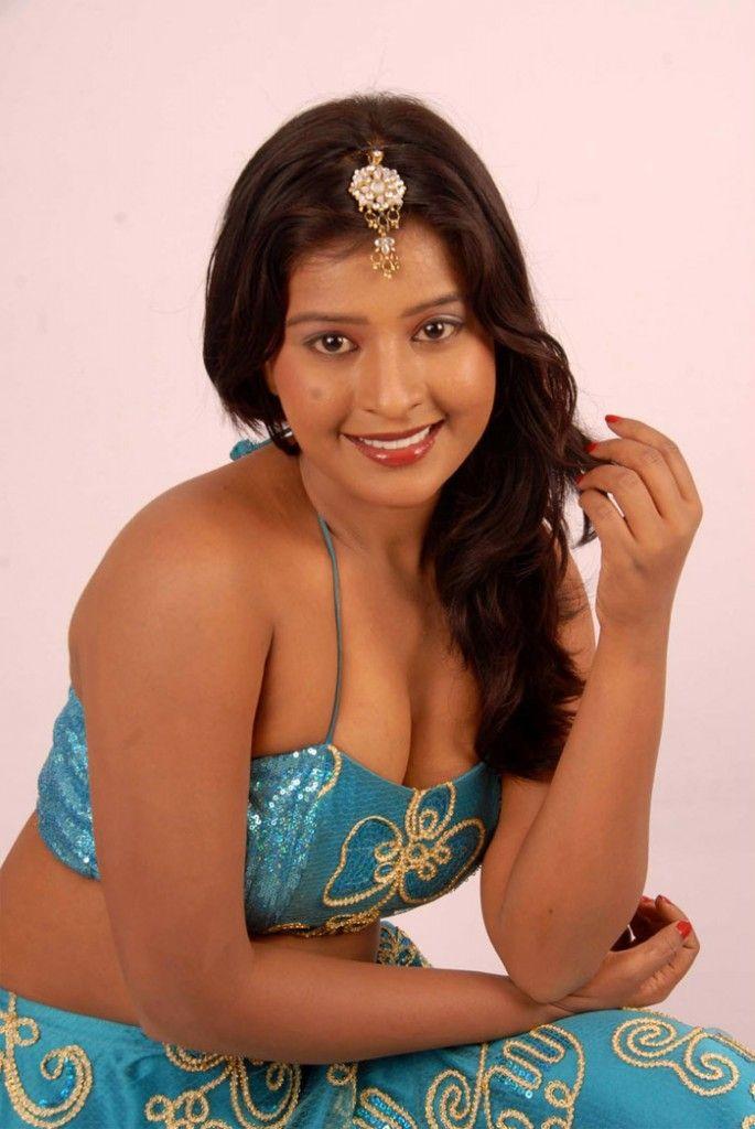 Telugu Actress Hot Navel Gallery