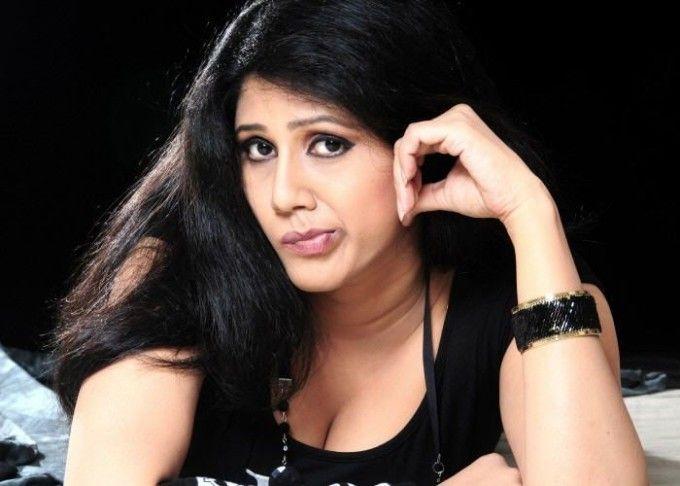 Telugu Actress Sizzling Wallpapers