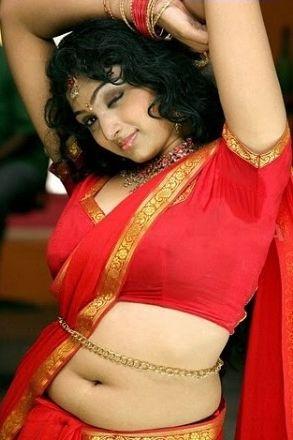 Telugu Actress Waheeda Romantic Pics