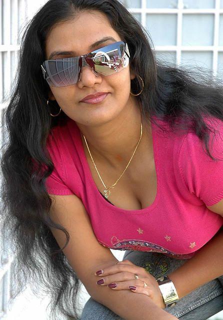 Telugu Side Actress Apoorva Hot Pictures