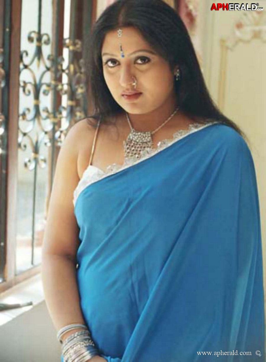 Telugu Vamp Actress Hot Images