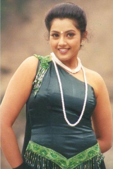 The biggest collection of Meena Very Old Hot Photos & Pictures