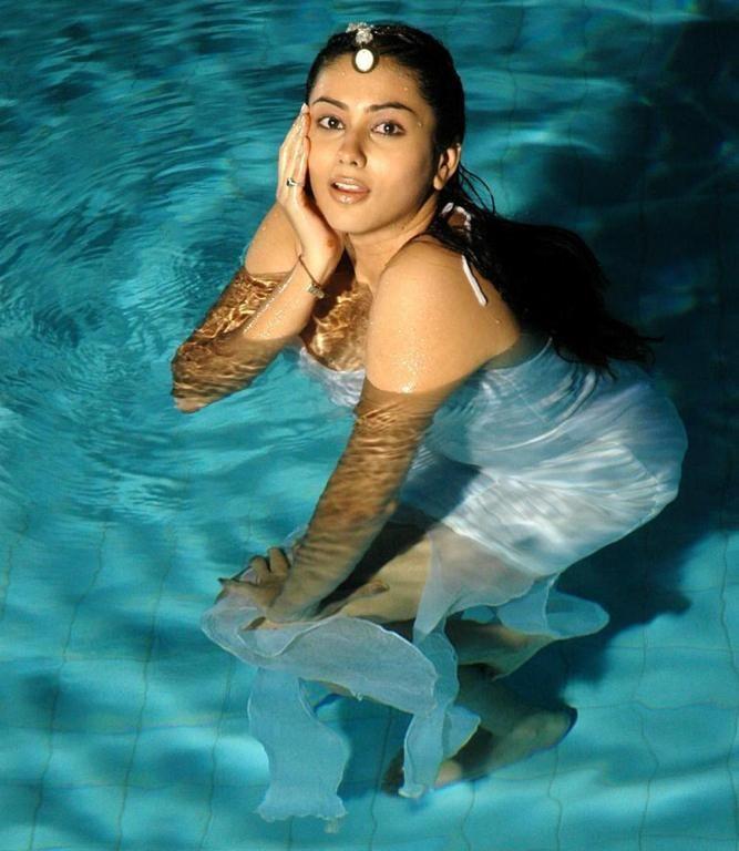 Tollywood Actress In Swimming Spicy Photos