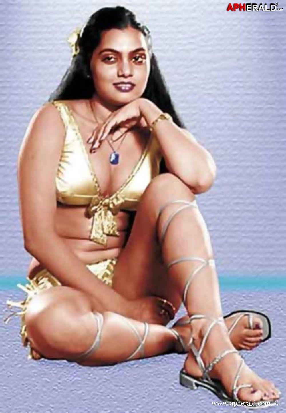 Tollywood Vamp Actress Hot & Sexy Photos