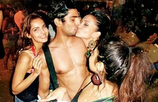 Top 20 Oops Hot Moments Of Bollywood Celebs