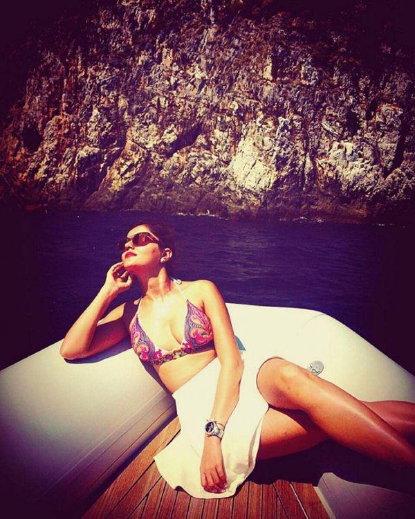 TV Actress Rubina Dilaik Latest Hot Bikini Unseen Photos