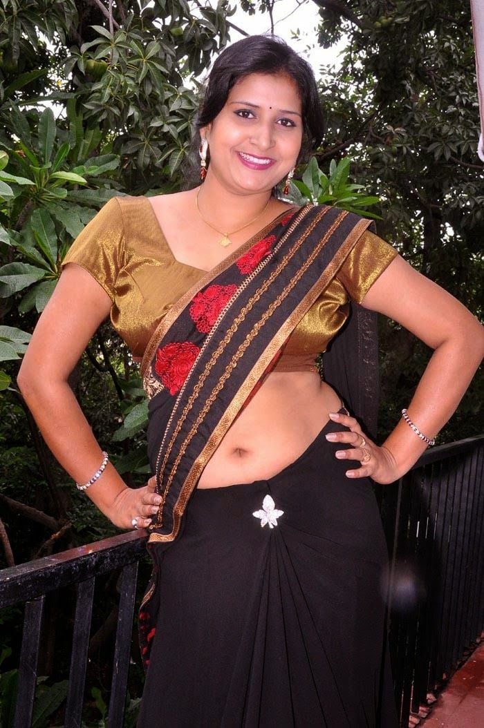 TV Serial Hot Aunty Rare Photos