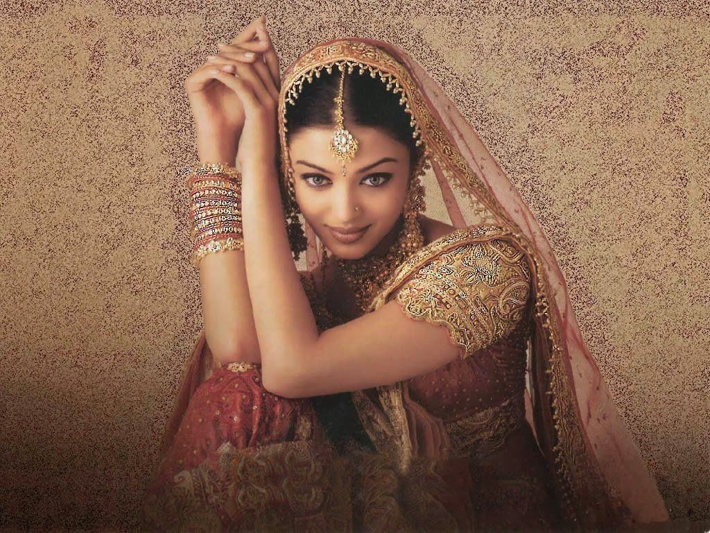 Universal Beauty Aishwarya Rai HD Wallpapers