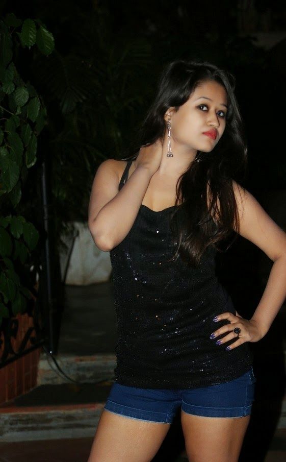 Vartika Hot Navel Photos