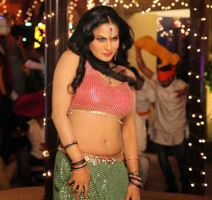 Veena Malik Sexy Gallery