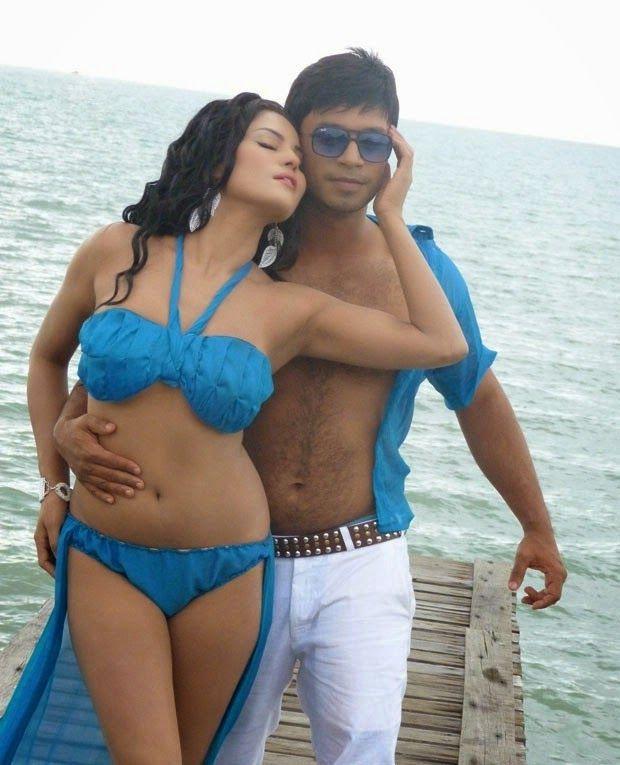 Veena Malik Sexy Images