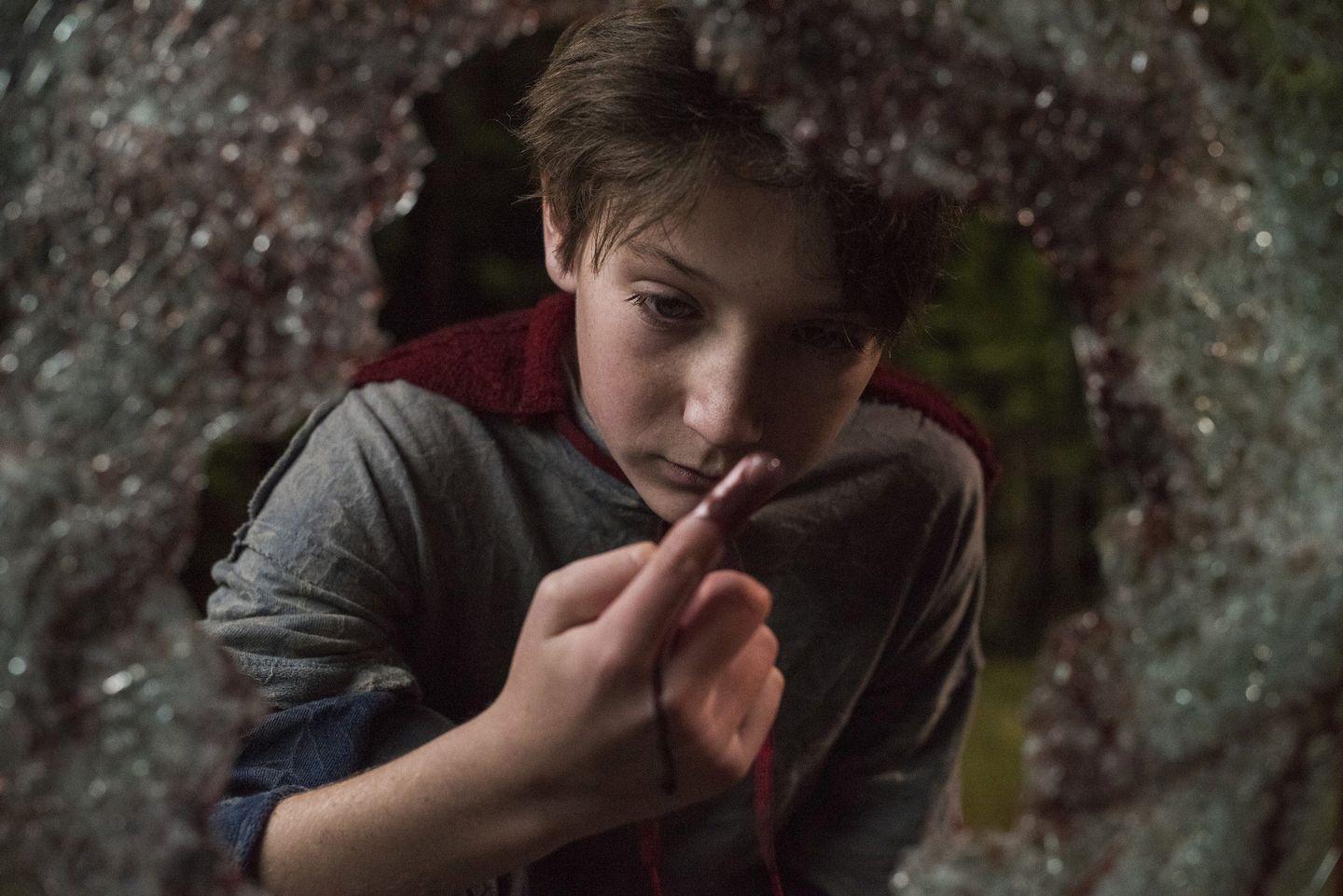 BRIGHTBURN Movie stills