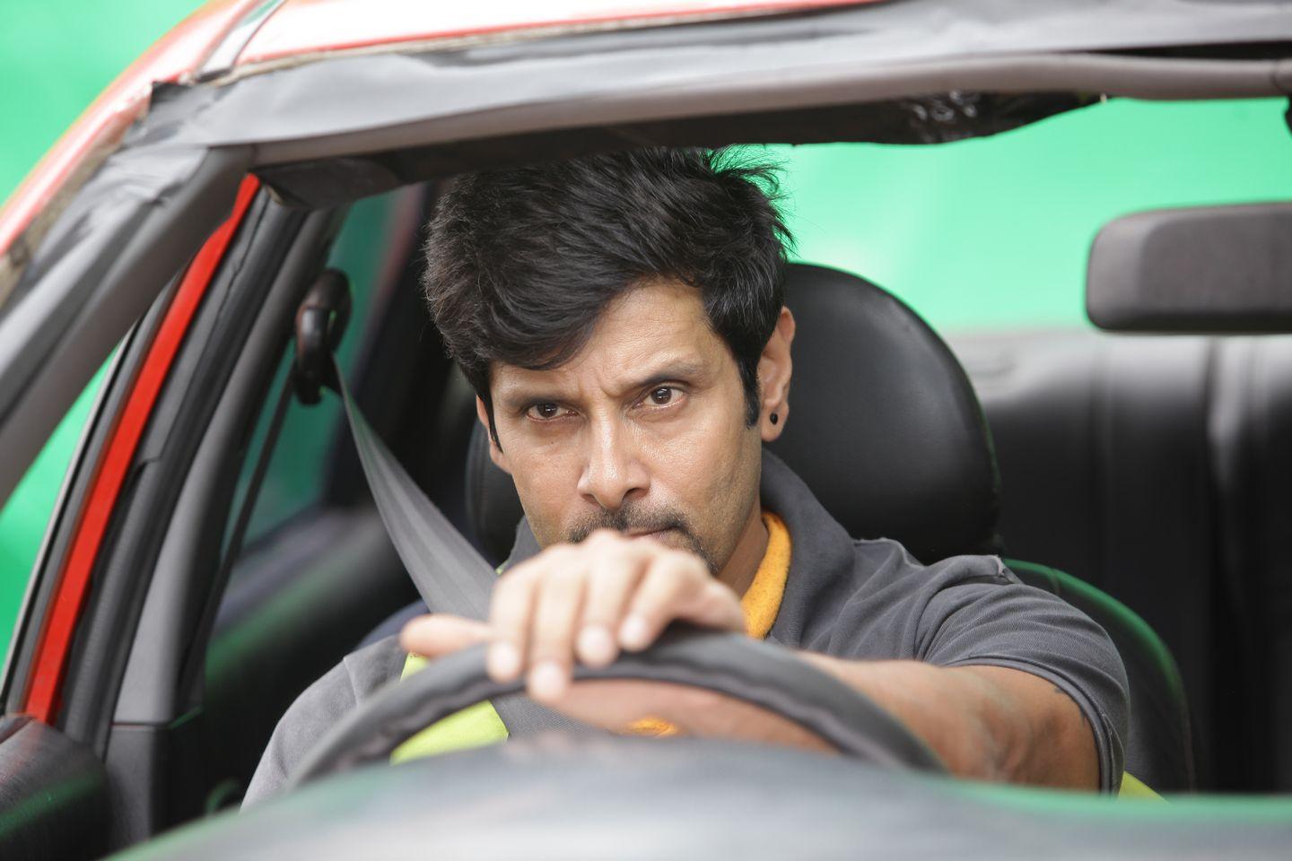 10 Endrathukulla Movie Stills