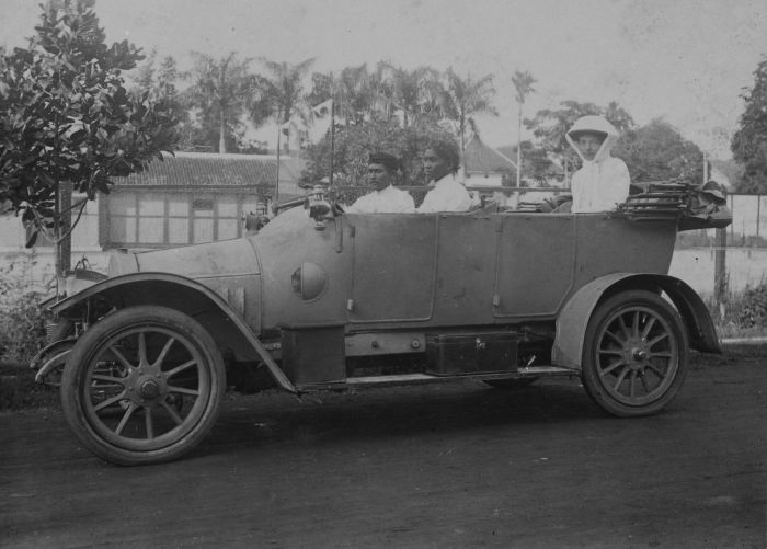 1880's Vintage photos of Hyderabad Nizam used Vehicles  That You Never Seen