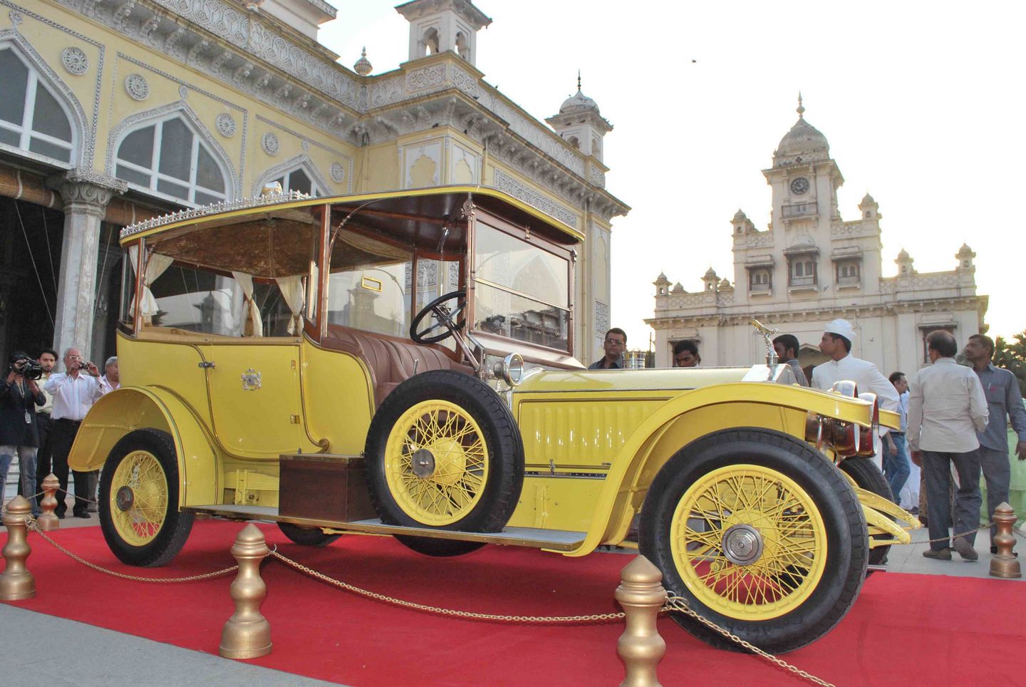 1880's Vintage photos of Hyderabad Nizam used Vehicles  That You Never Seen