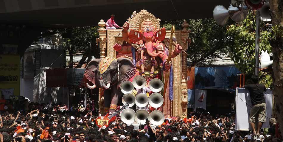 2015 Mumbai Ganesh Visarjan Photos