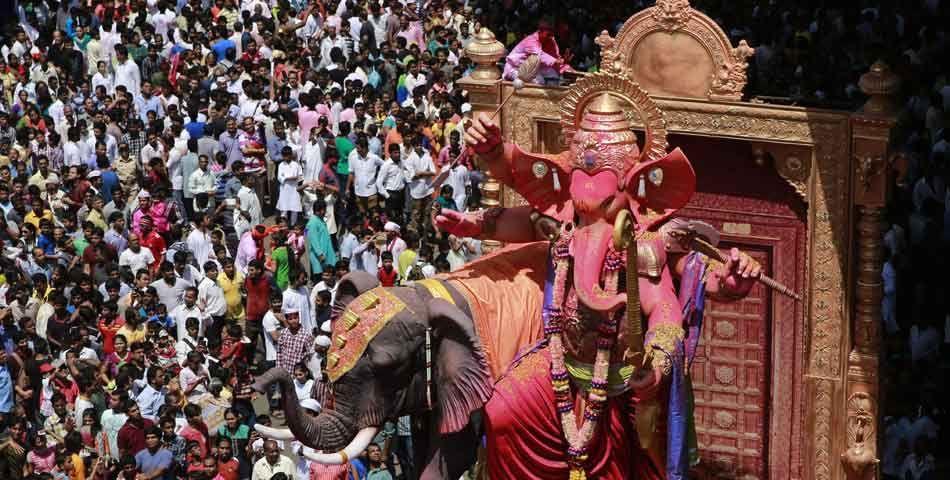 2015 Mumbai Ganesh Visarjan Photos