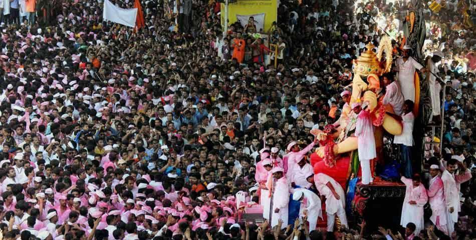 2015 Mumbai Ganesh Visarjan Photos