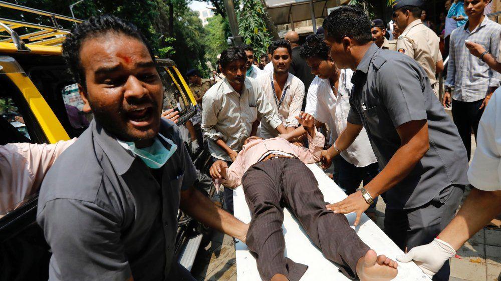 22 Dead Many Injured In Stampede Near Mumbai's