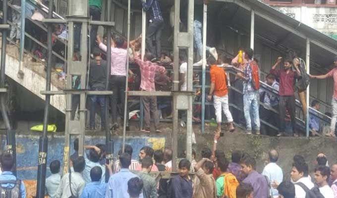 22 Dead Many Injured In Stampede Near Mumbai's