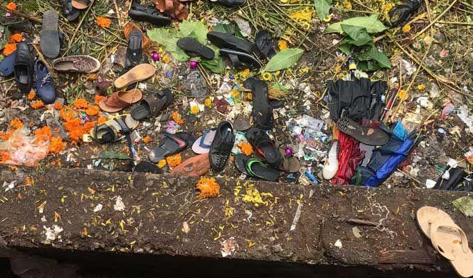 22 Dead Many Injured In Stampede Near Mumbai's