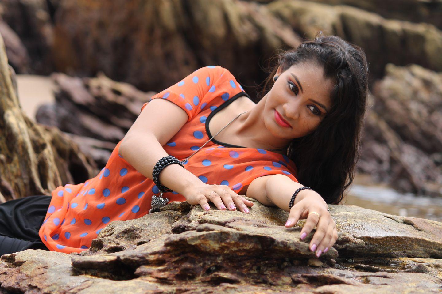 4G Movie Latest Stills