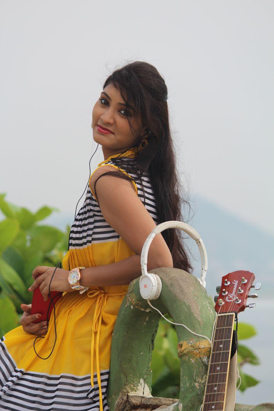 4G Movie Latest Stills