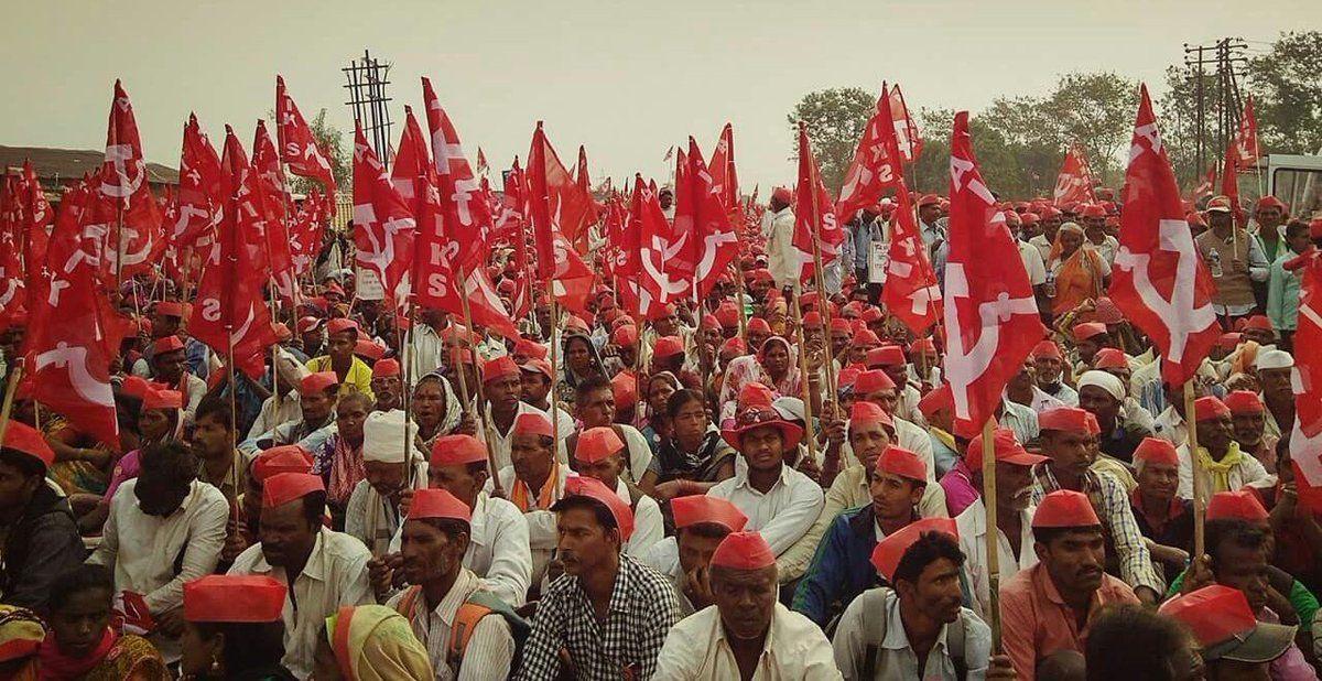 50000 Farmers Walked 180kms Asking for the Rightful Compensation for their crop