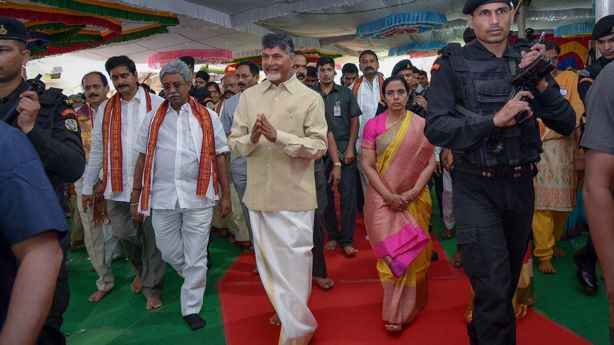 AP CM Chandrababu Naidu offers Pattu Vastralu to Goddess Durga