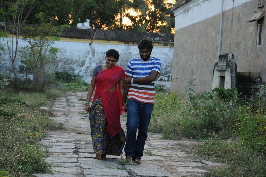 Aasi Movie Latest Photos