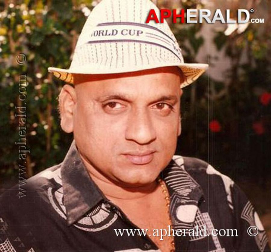 Actor AVS Unseen and Rare Photos