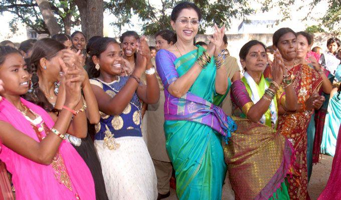 Actor Gautami Participates Bathukamma Fest at Borgaon Photos