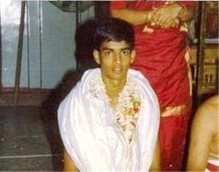 Actor Madhavan with family Rare & Unseen Childhood Photos