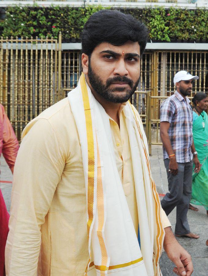 Actor Sharwanand & His Family Visits Tirumala Photos