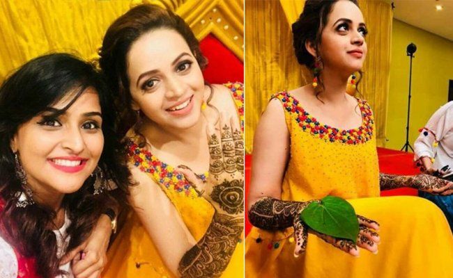Actress Bhavana Mehndi Function Photos