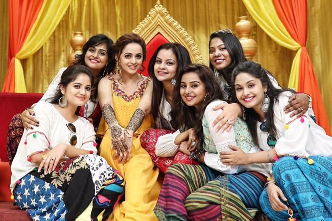 Actress Bhavana Mehndi Function Photos