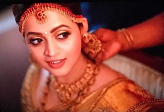 Actress Bhavana Mehndi Function Photos