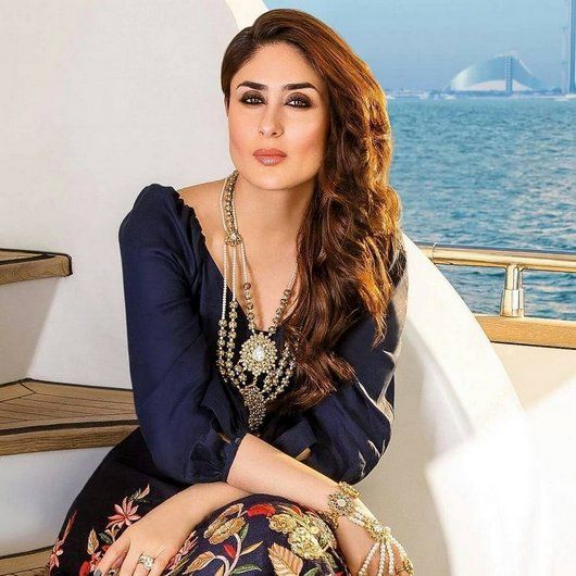 Actress Kareena Kapoor HD Wallpapers New Sexy Photos