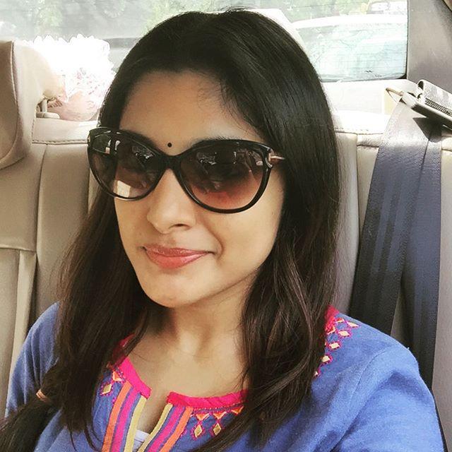 Actress Niveda Thomas Rare & Unseen Photos Collection!