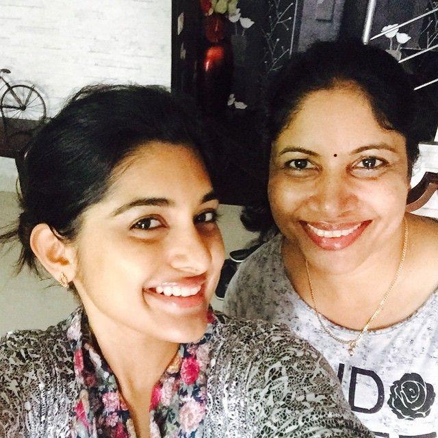 Actress Niveda Thomas Rare & Unseen Photos Collection!