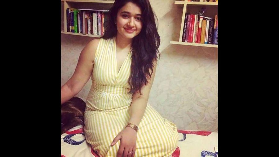 Actress Poonam Bajwa Family Rare & Unseen Photos