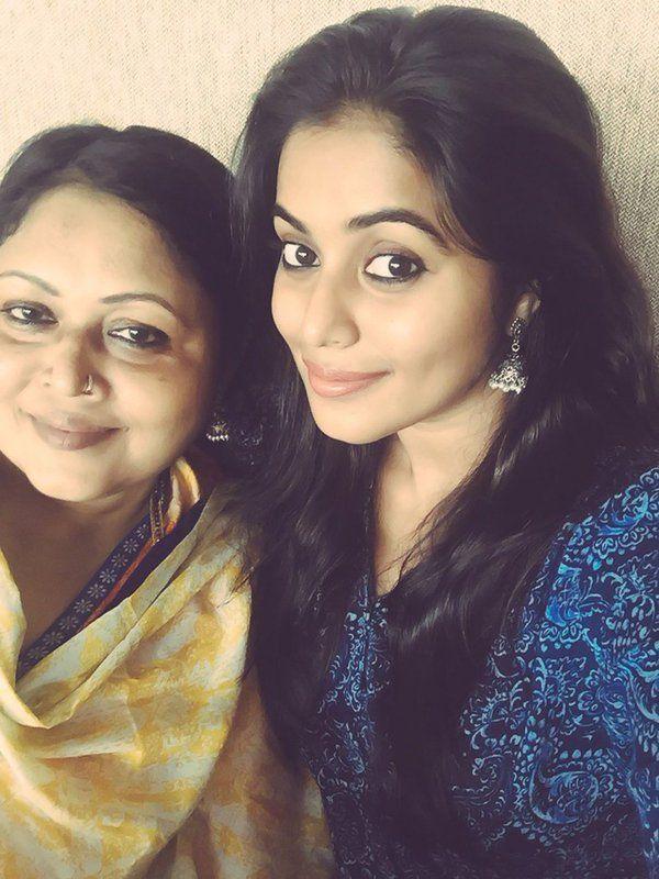 Actress Poorna Real Life Rare & Unseen Leaked Photos