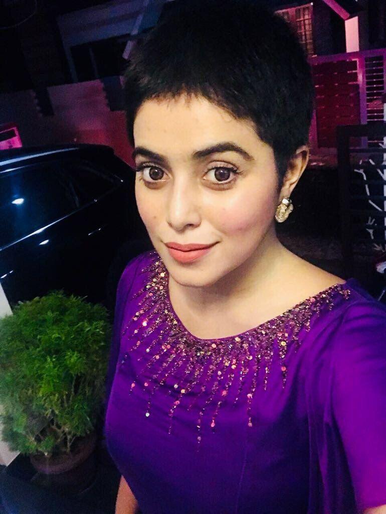 Actress Poorna Real Life Rare & Unseen Leaked Photos