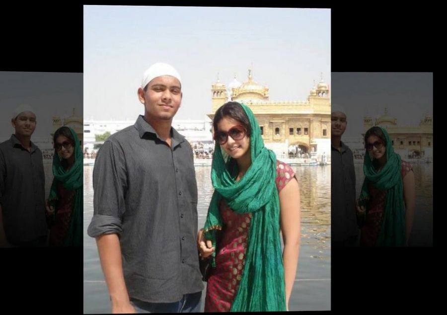Actress Rakul Preet Singh Unseen Family Pics