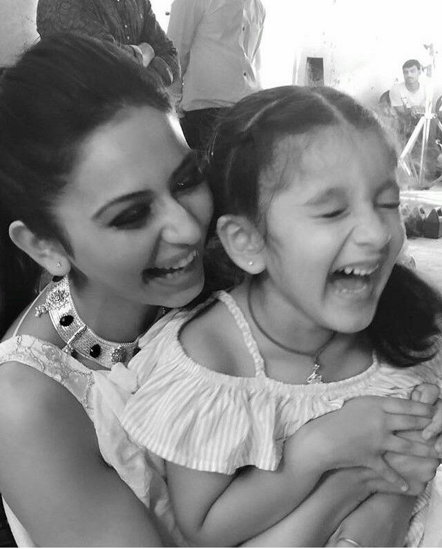 Actress Rakul Preet Singh Unseen Family Pics